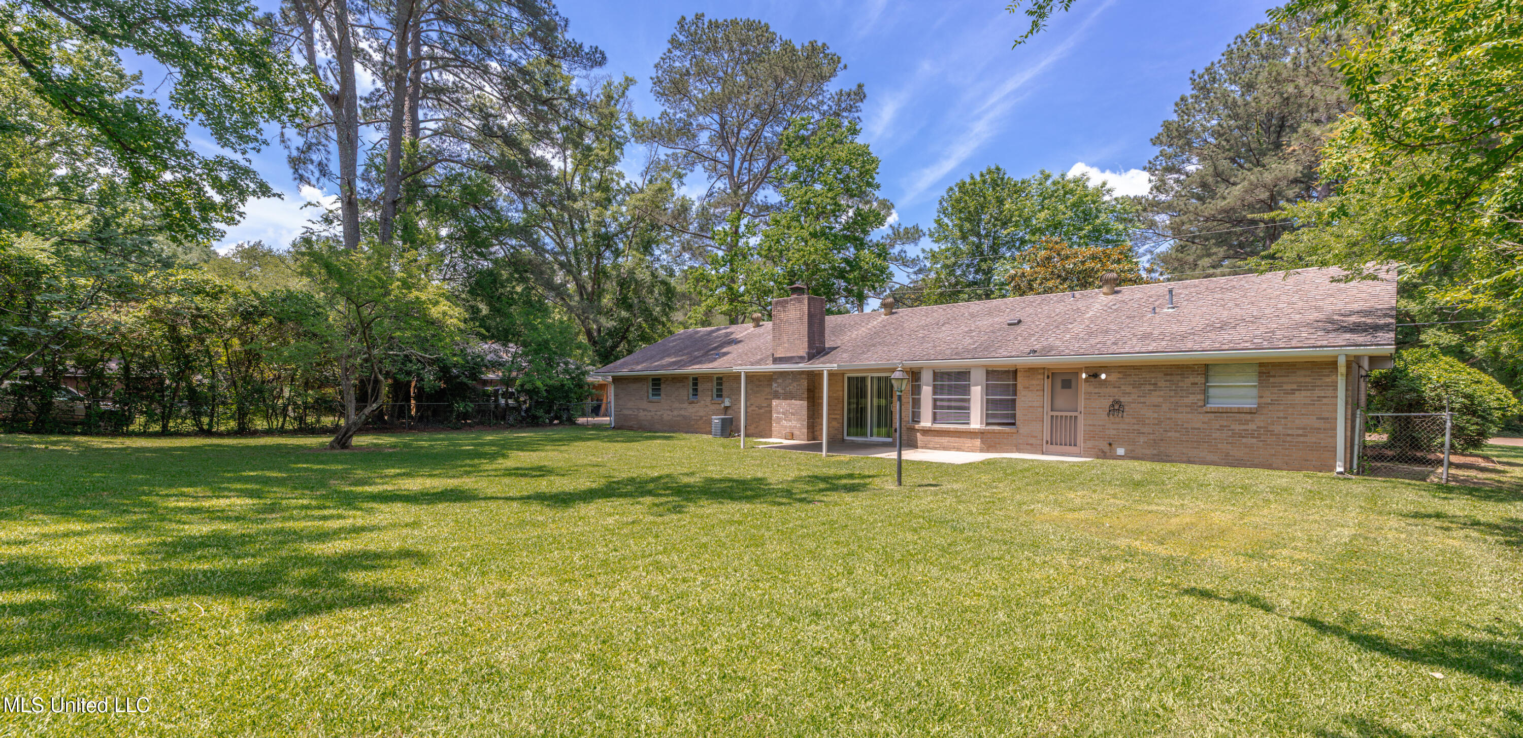 5216 Romany Drive, Jackson, Mississippi image 9