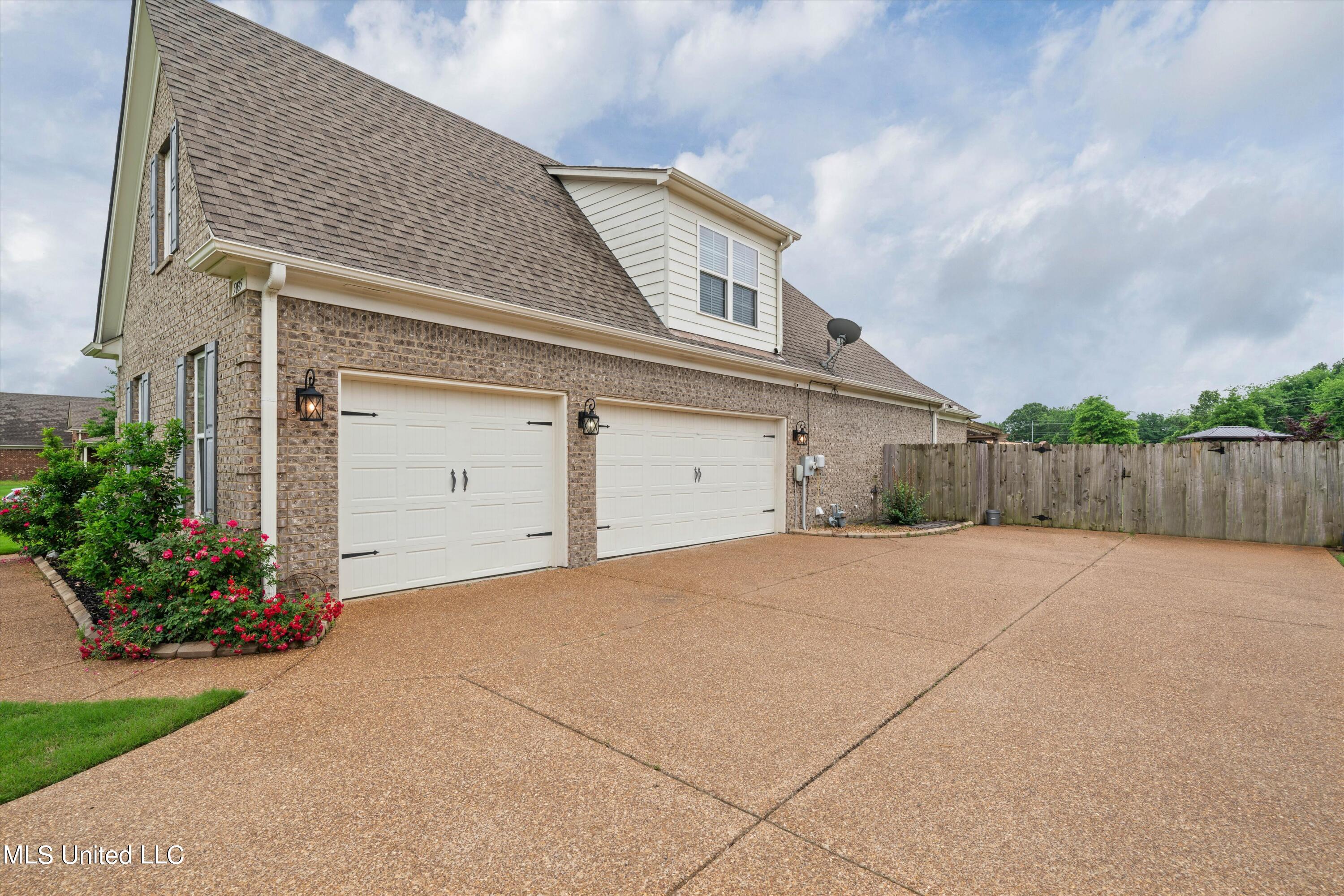 5035 Wethersfield Boulevard, Olive Branch, Mississippi image 3