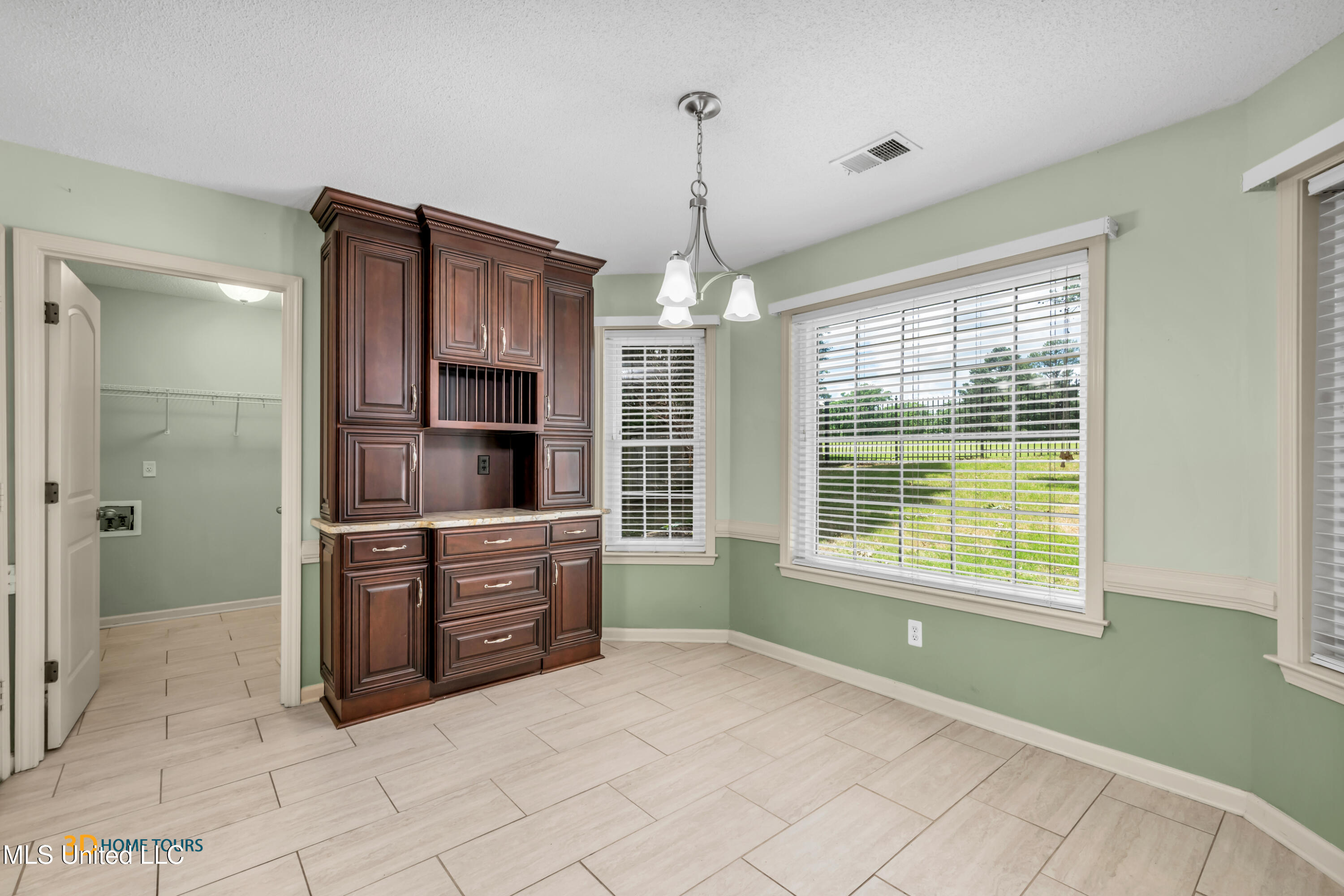 7873 Meadow Ridge Lane, Olive Branch, Mississippi image 27