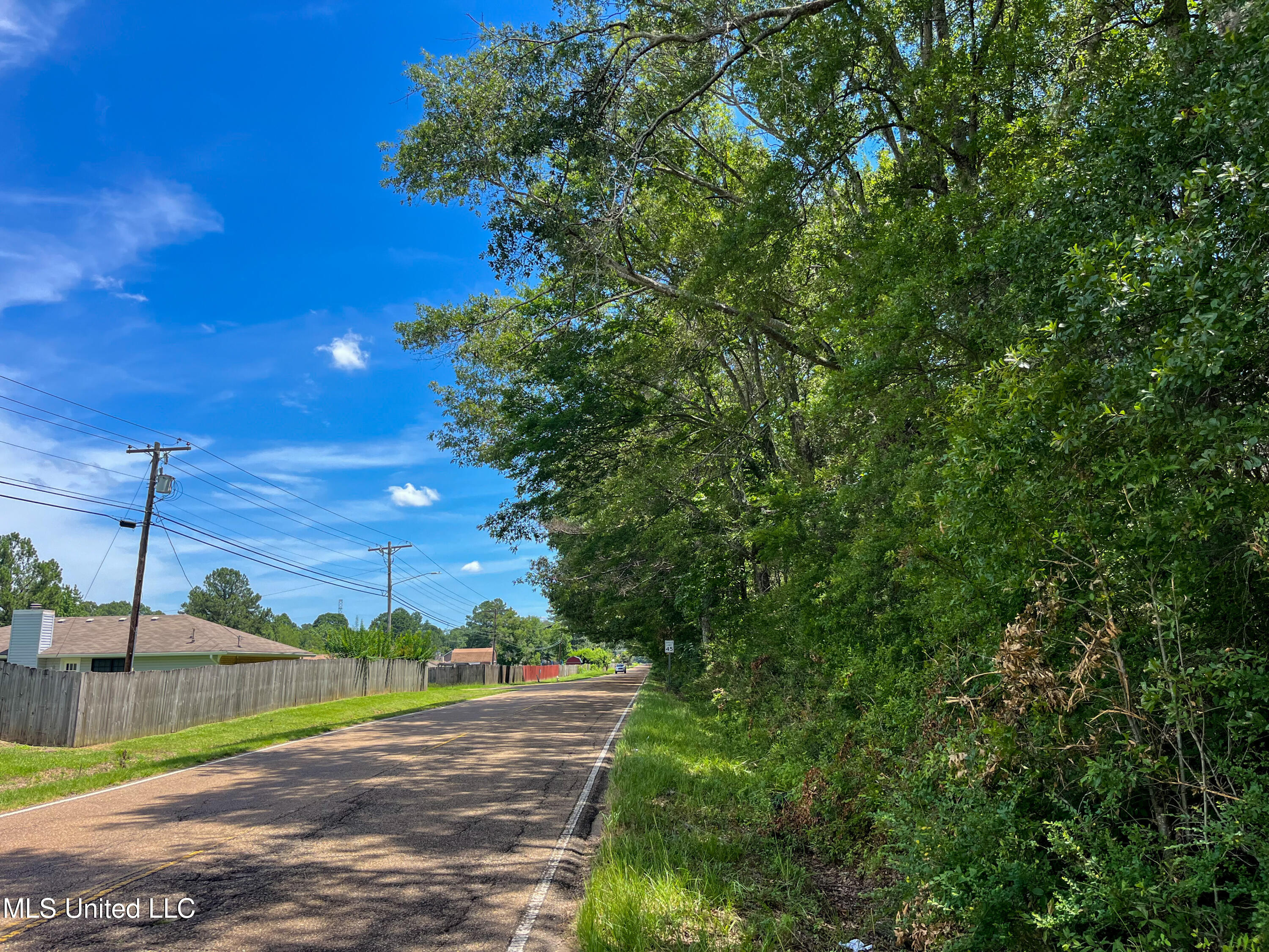 Raymond Road, Jackson, Mississippi image 25