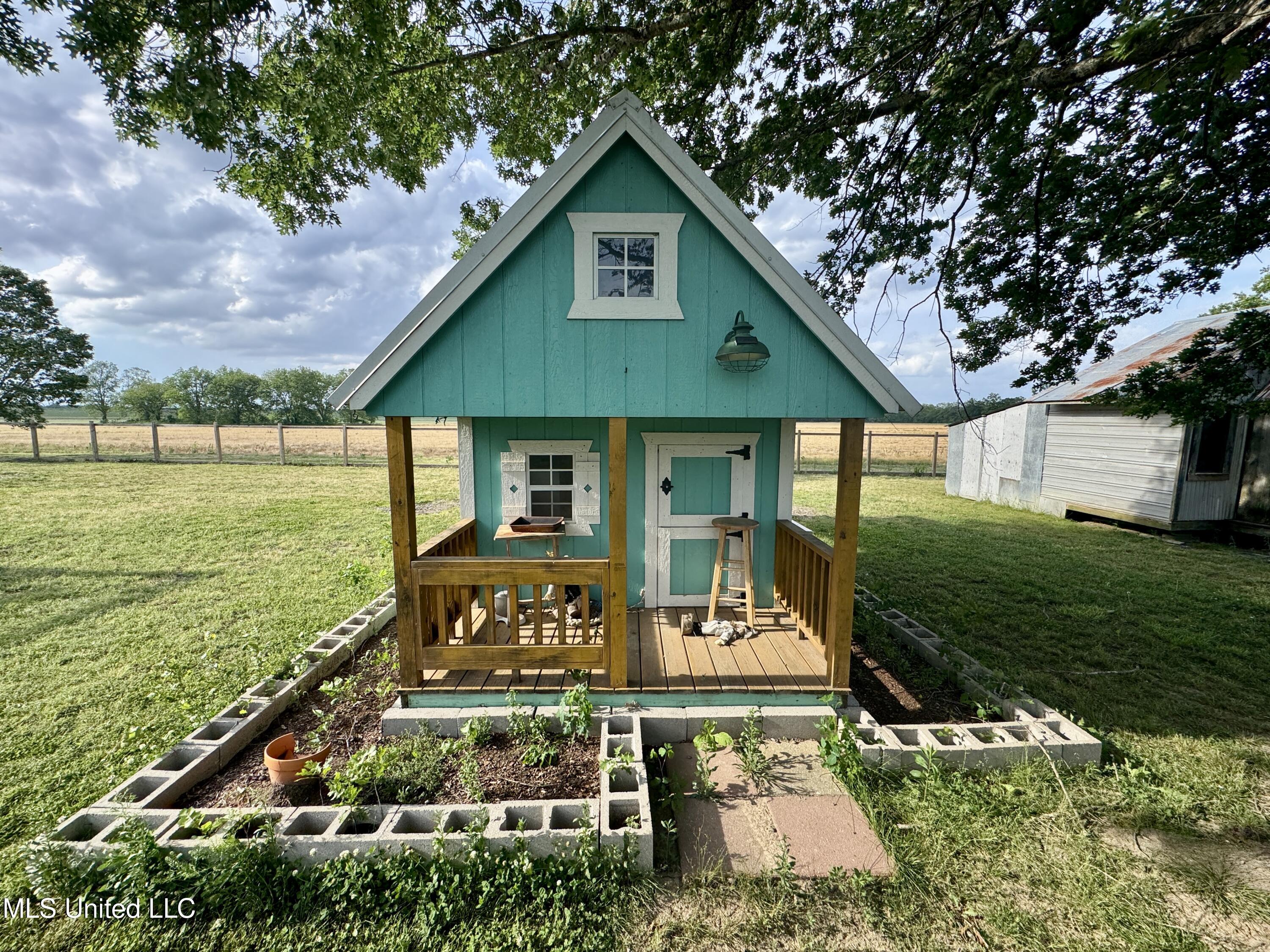 590 Eubanks Road, Alligator, Mississippi image 9