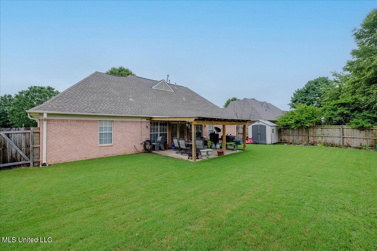 5727 Carter Drive, Southaven, Mississippi image 6