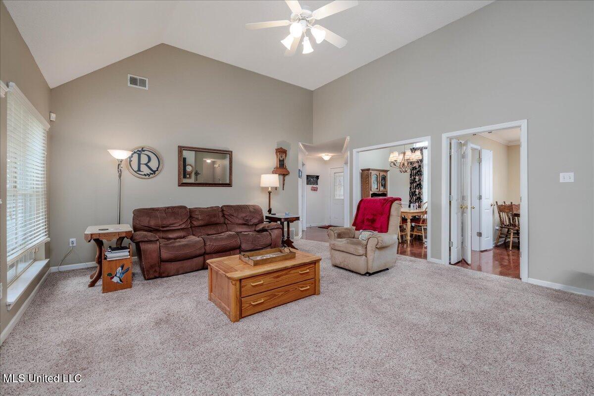 5727 Carter Drive, Southaven, Mississippi image 16