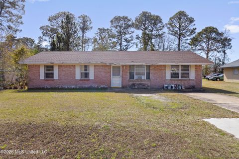 Homes For Sale - 4524 Old Fort Bayou Road<br/> Ocean Springs, MS 39564