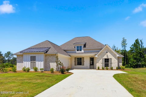 Homes For Sale - 808 Albany Street<br/> Brandon, MS 39042