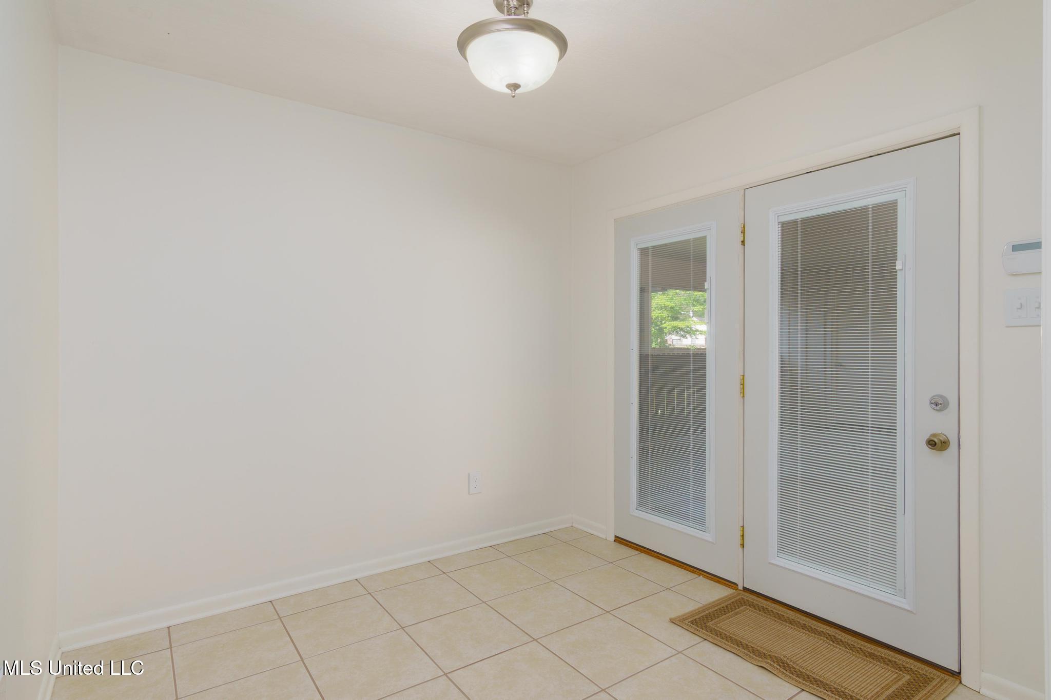 915 S 34th Avenue, Hattiesburg, Mississippi image 10