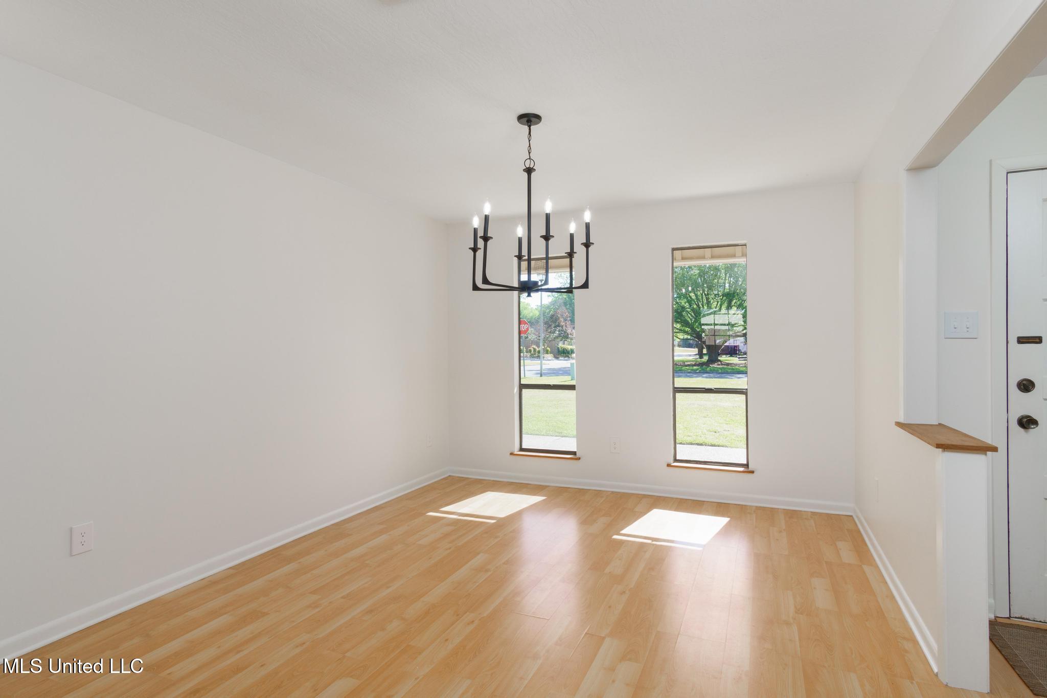 915 S 34th Avenue, Hattiesburg, Mississippi image 4