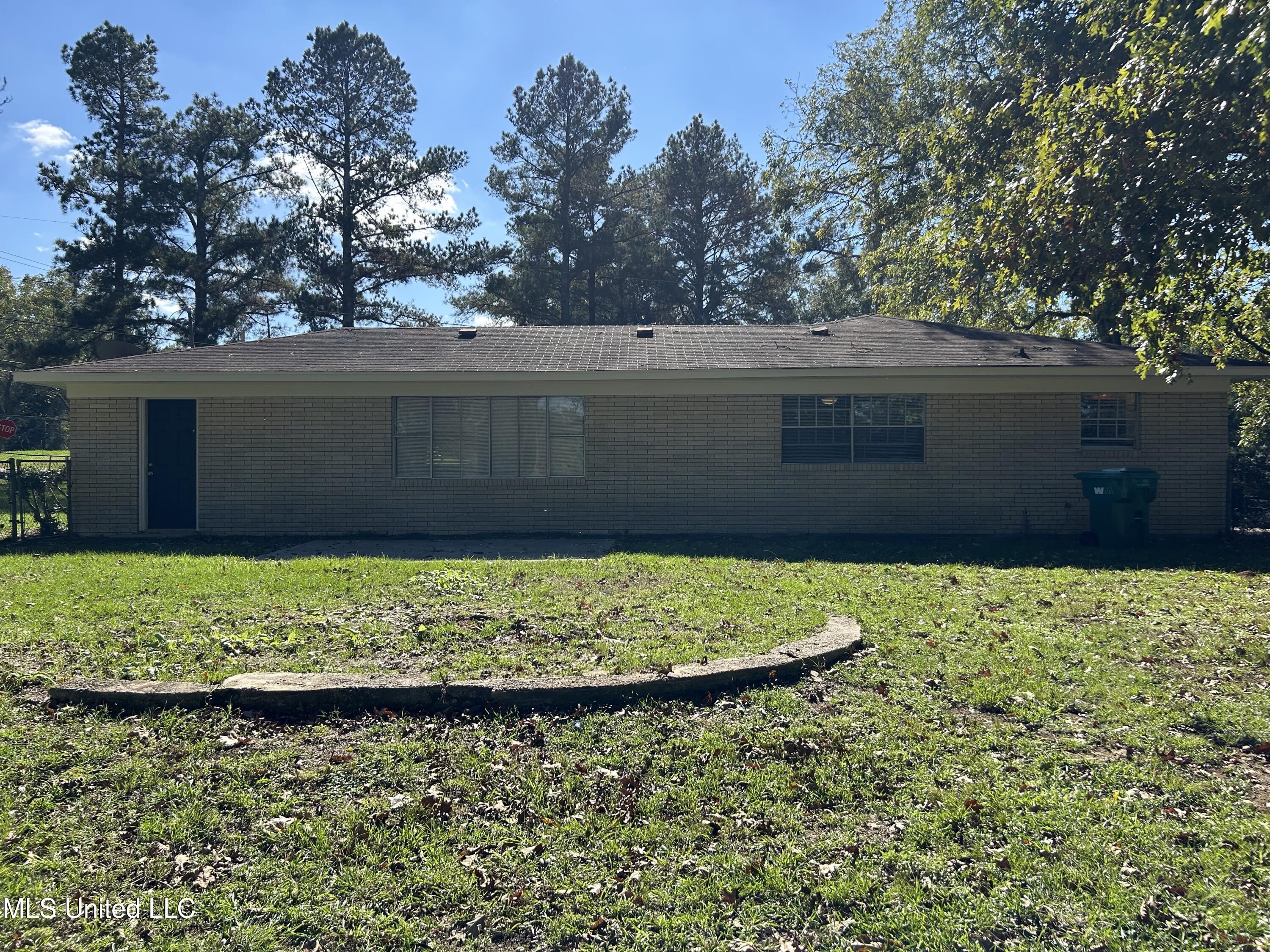 300 Woodland Drive, Edwards, Mississippi image 3