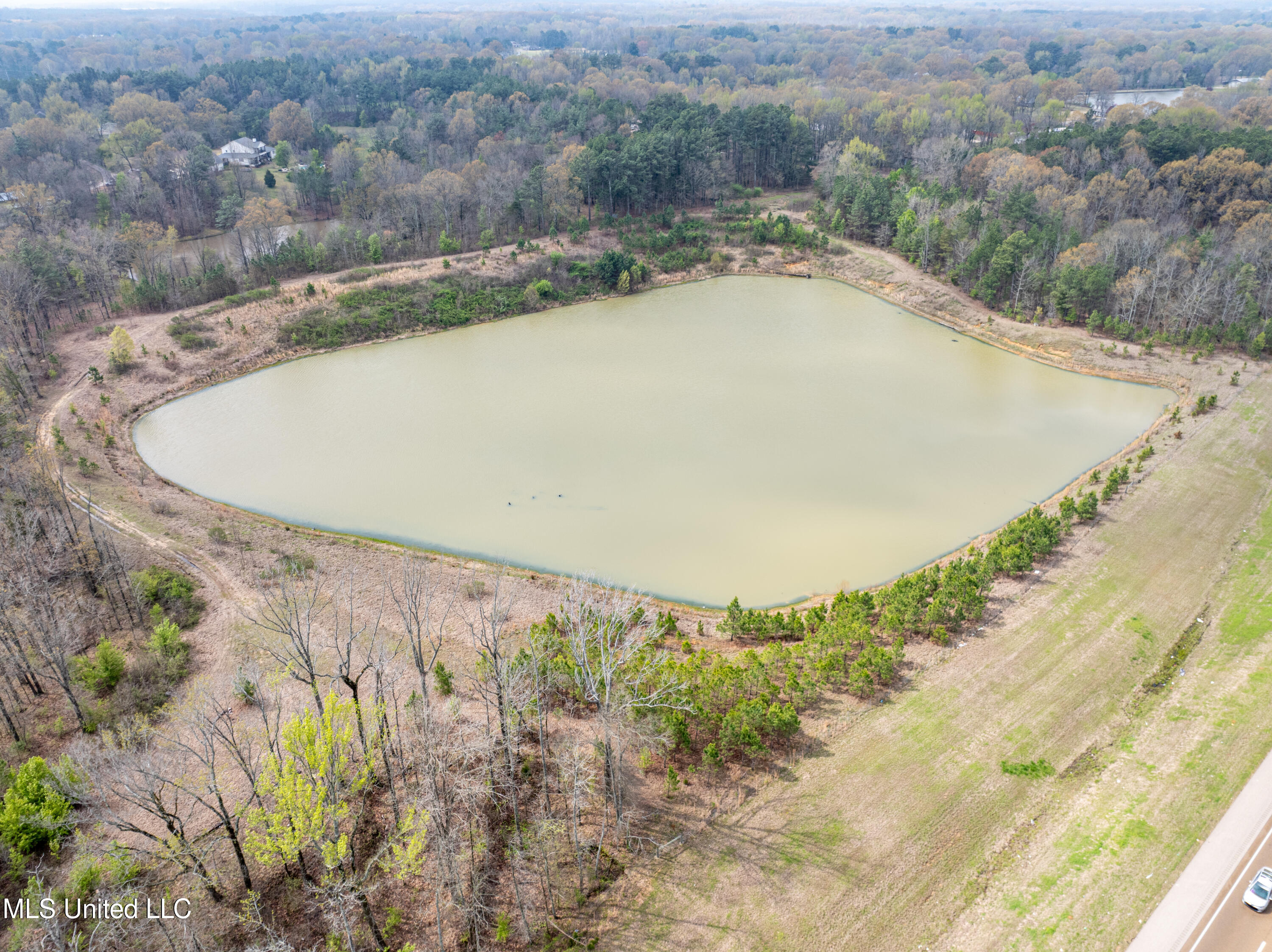 560 N Malone, Hernando, Mississippi image 8