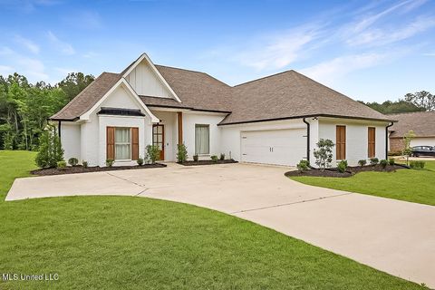 Apartment For Sale - 1622 Old Lake Road<br/> Brandon, MS 39042