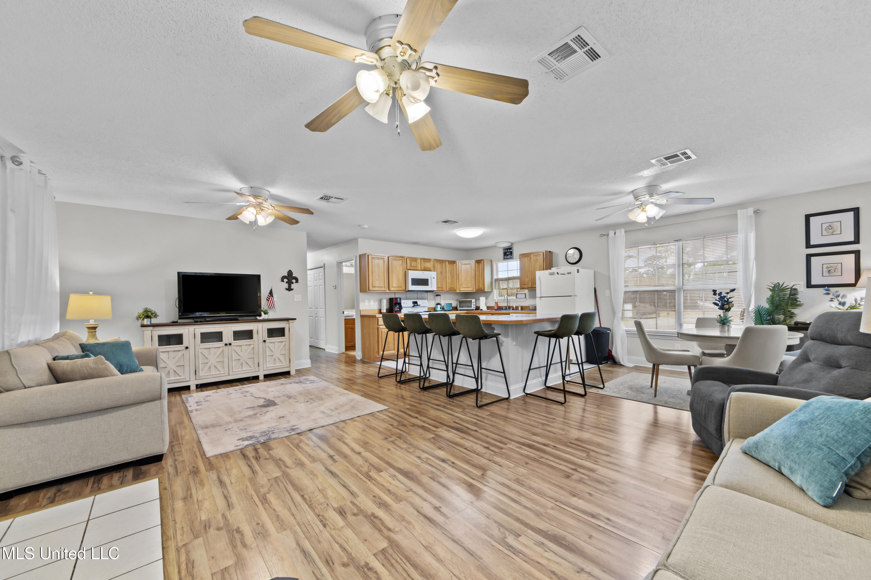 6007 4th Street, Bay Saint Louis, Mississippi image 4