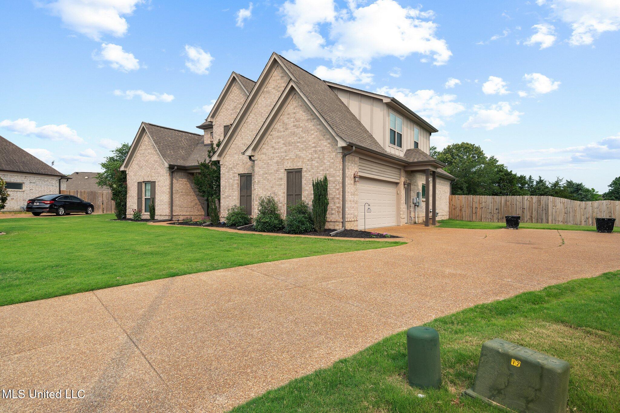 3717 Beech Tree Cove, Southaven, Mississippi image 4