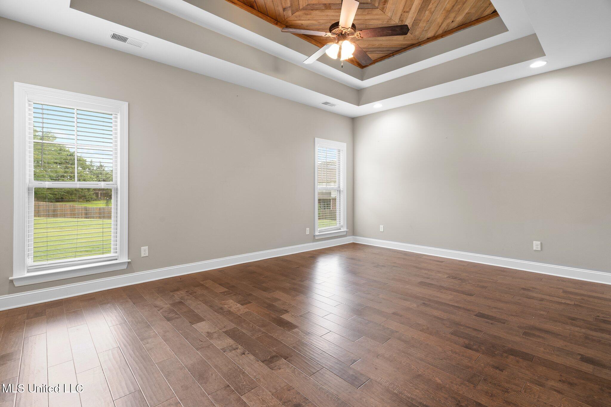 3717 Beech Tree Cove, Southaven, Mississippi image 14