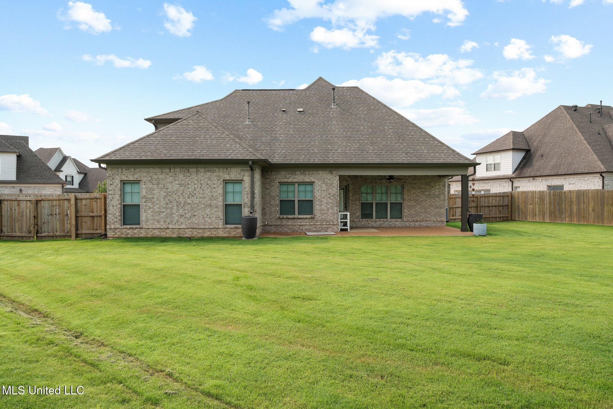 3717 Beech Tree Cove, Southaven, Mississippi image 27