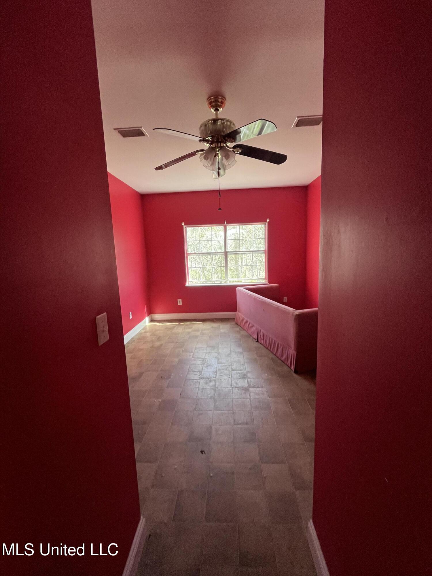 1528 Barracuda Drive, Gautier, Mississippi image 16