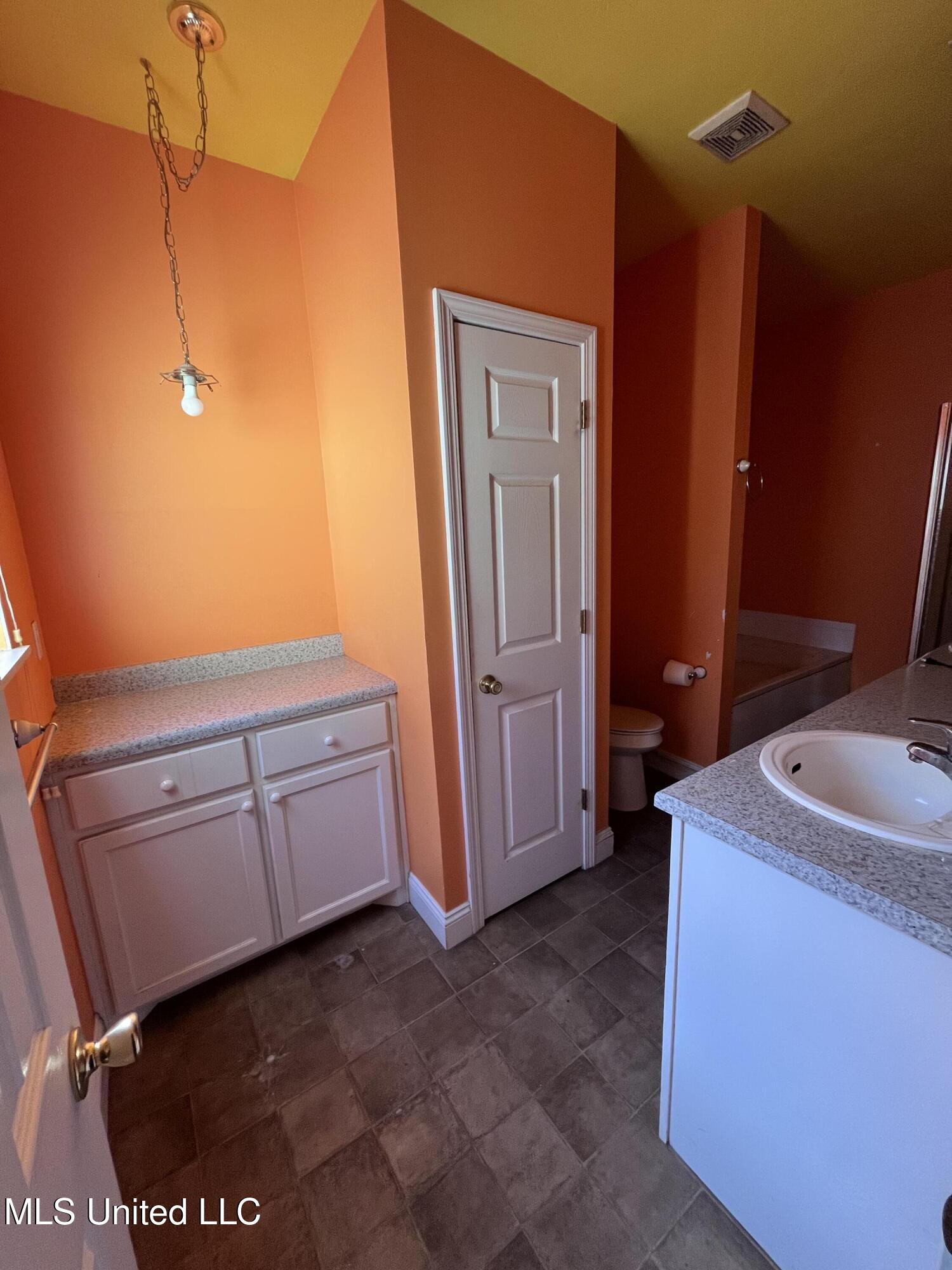 1528 Barracuda Drive, Gautier, Mississippi image 17
