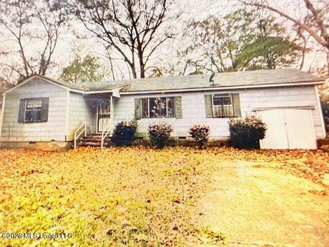 Homes For Sale - 616 W Hillsdale Drive<br/> Jackson, MS 39209