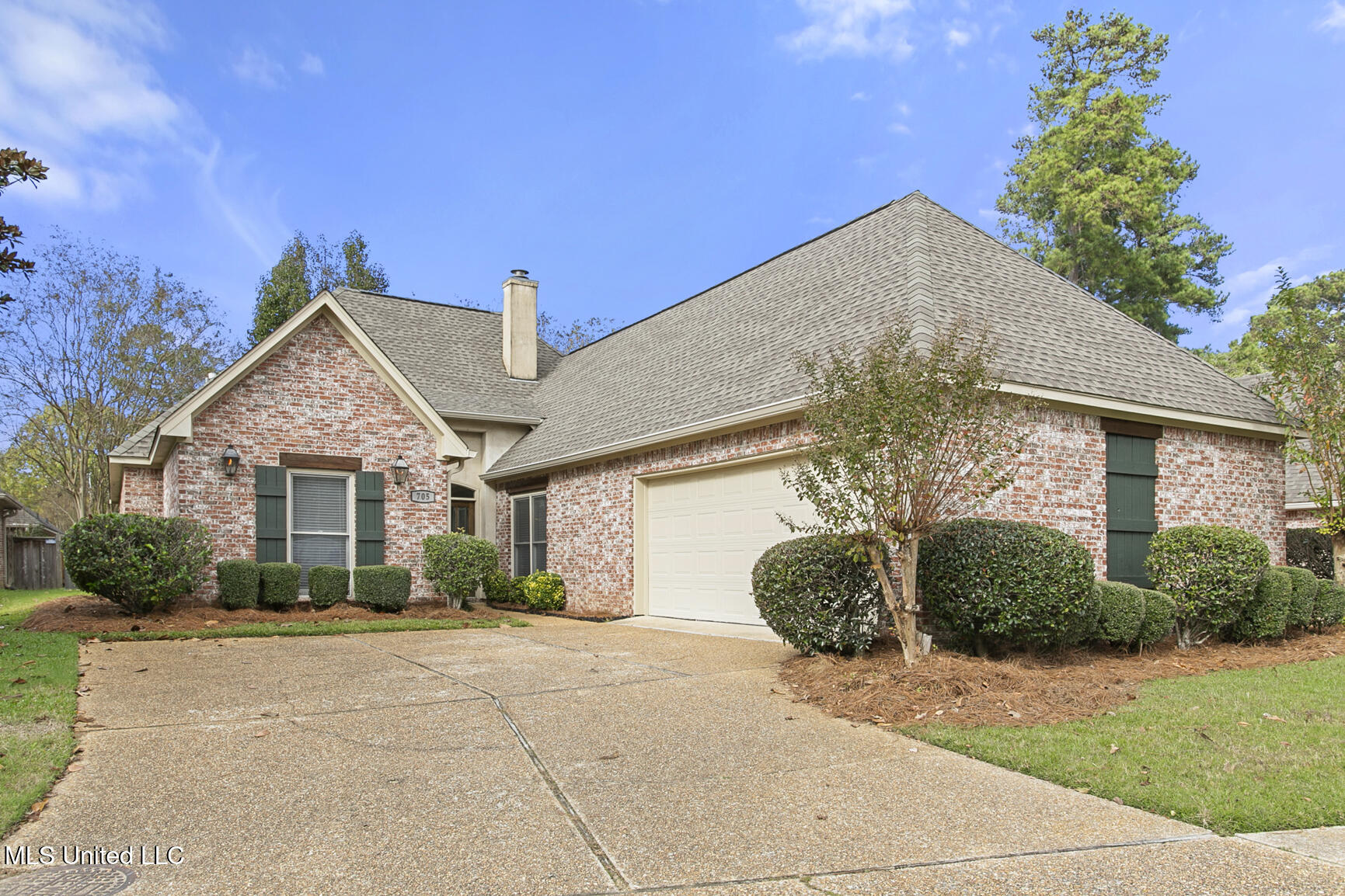 705 Versailles Drive, Ridgeland, Mississippi image 32