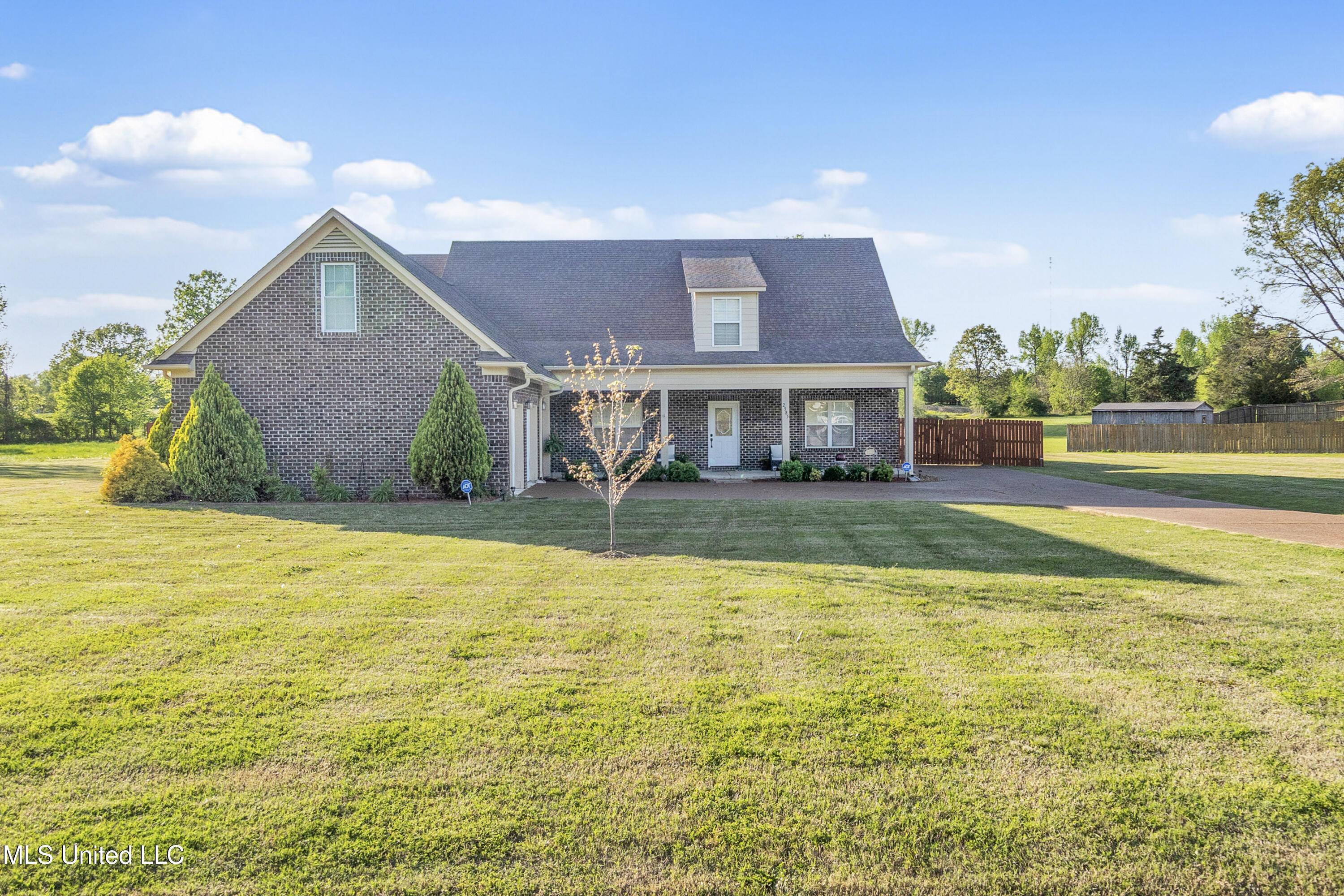 2585 Rodeo Way, Nesbit, Mississippi image 43