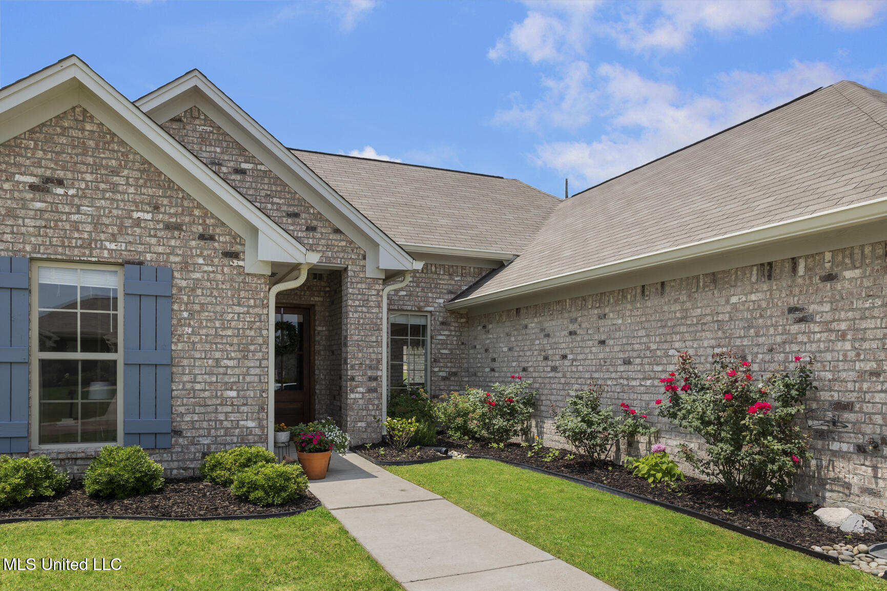 1202 Addison Lane, Brandon, Mississippi image 2