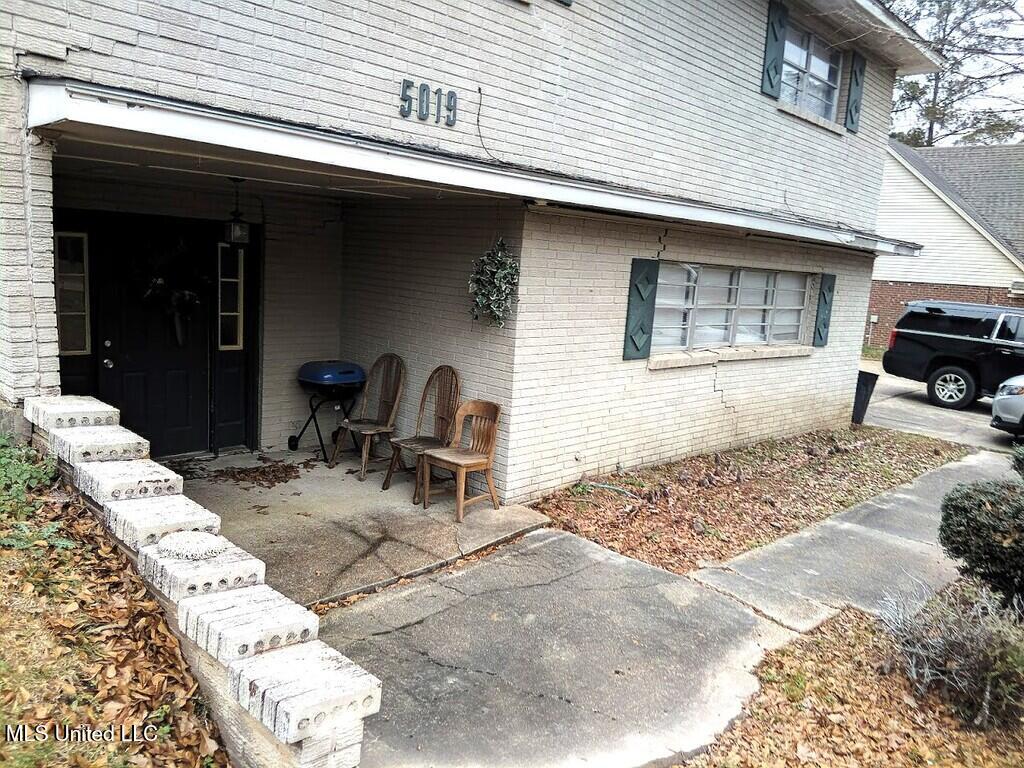 5019 Forest Hill Road, Byram, Mississippi image 2