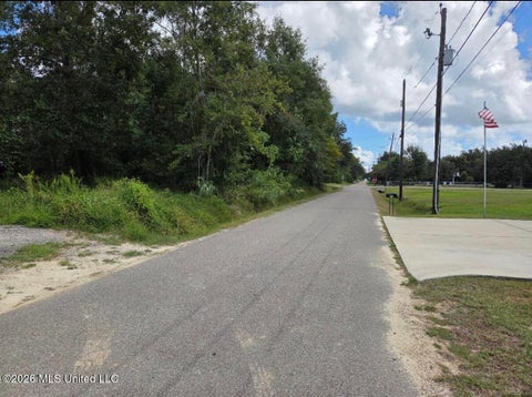 Vacant Land For Sale - 303 Julia Street<br/> Bay Saint Louis, MS 39520