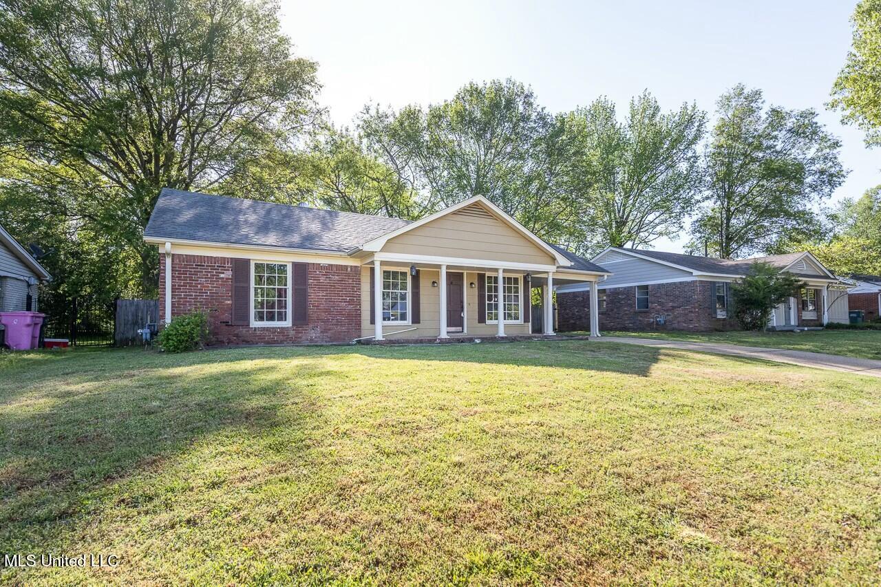 8422 Cedarbrush Drive, Southaven, Mississippi image 2