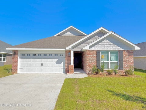 Homes For Sale - 14180 Hartland Drive<br/> Gulfport, MS 39503