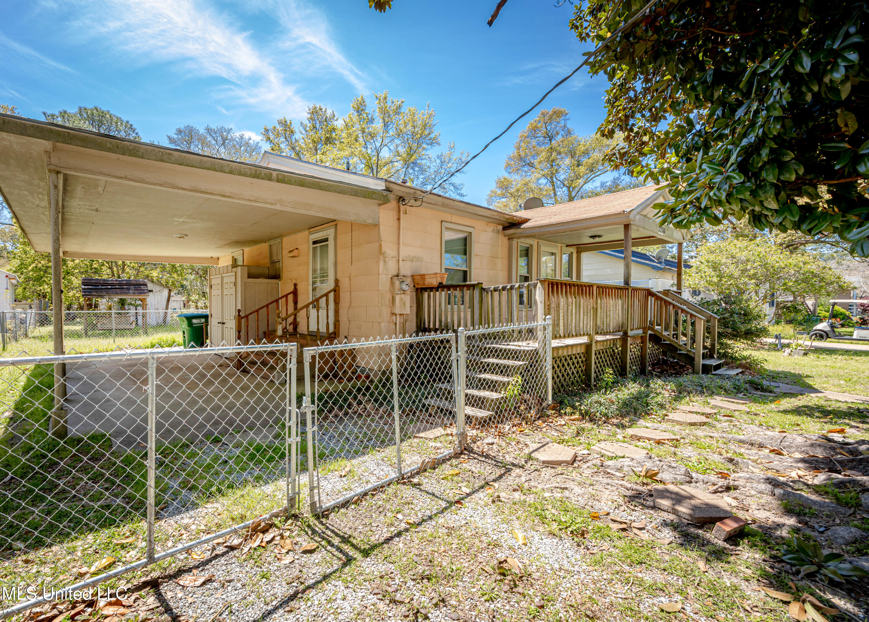 2210 Taft Avenue, Pascagoula, Mississippi image 5