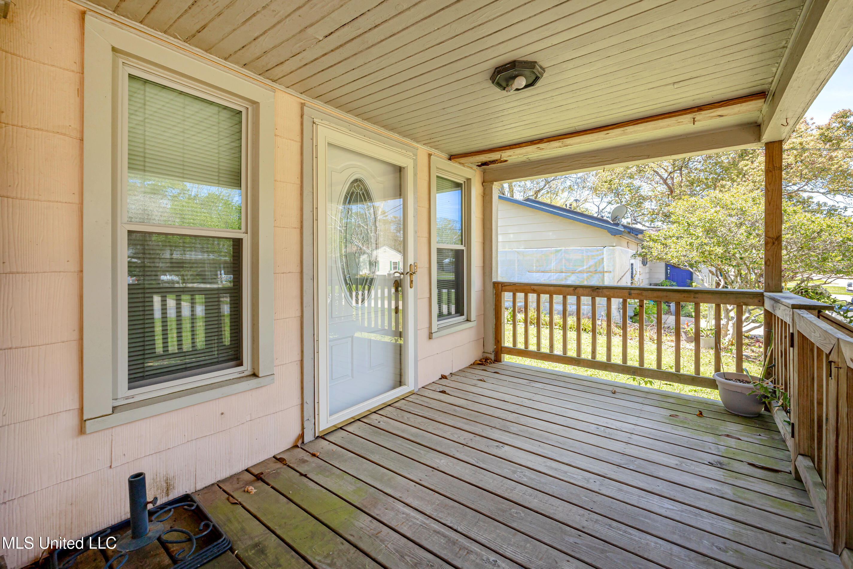 2210 Taft Avenue, Pascagoula, Mississippi image 7
