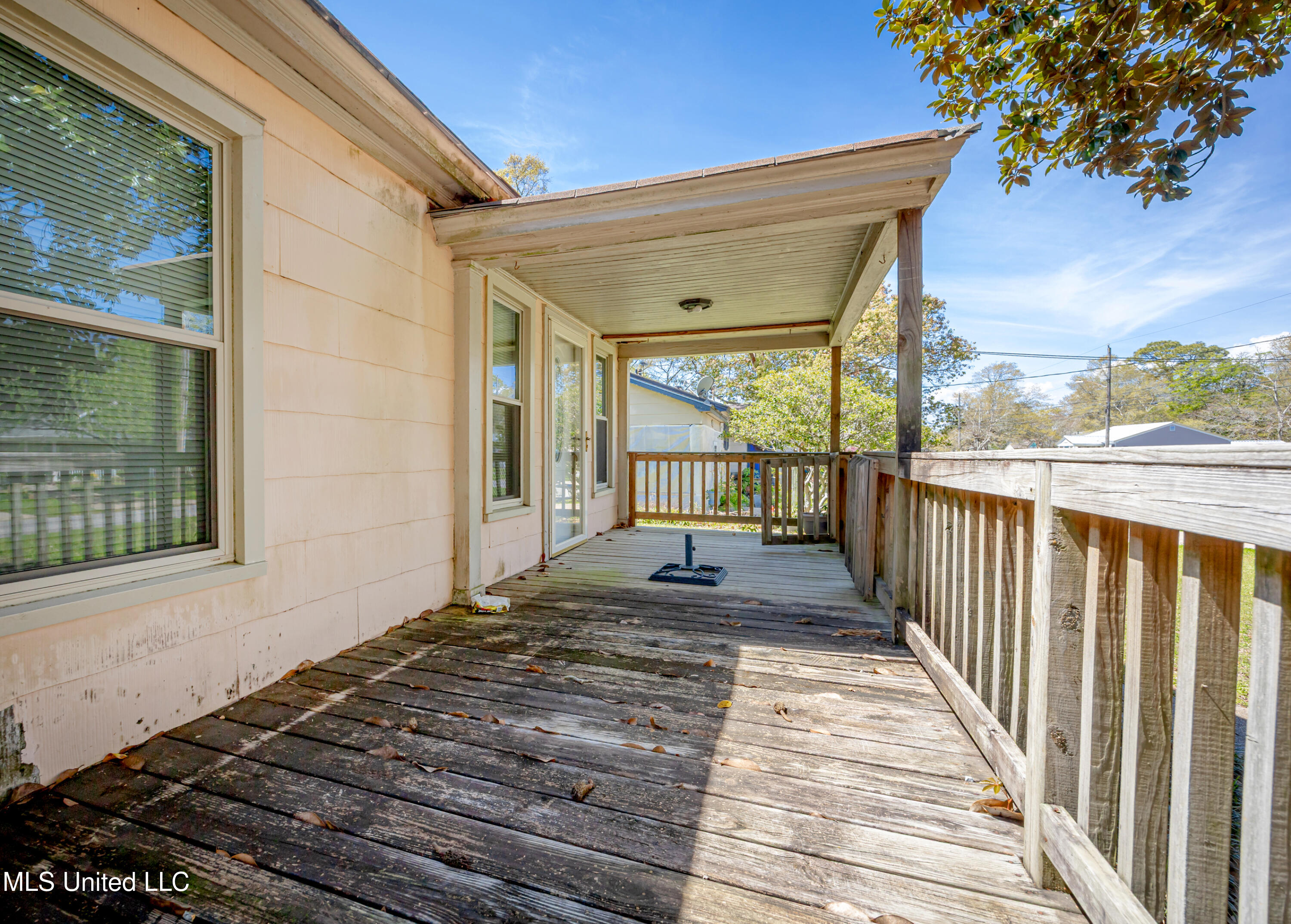 2210 Taft Avenue, Pascagoula, Mississippi image 6