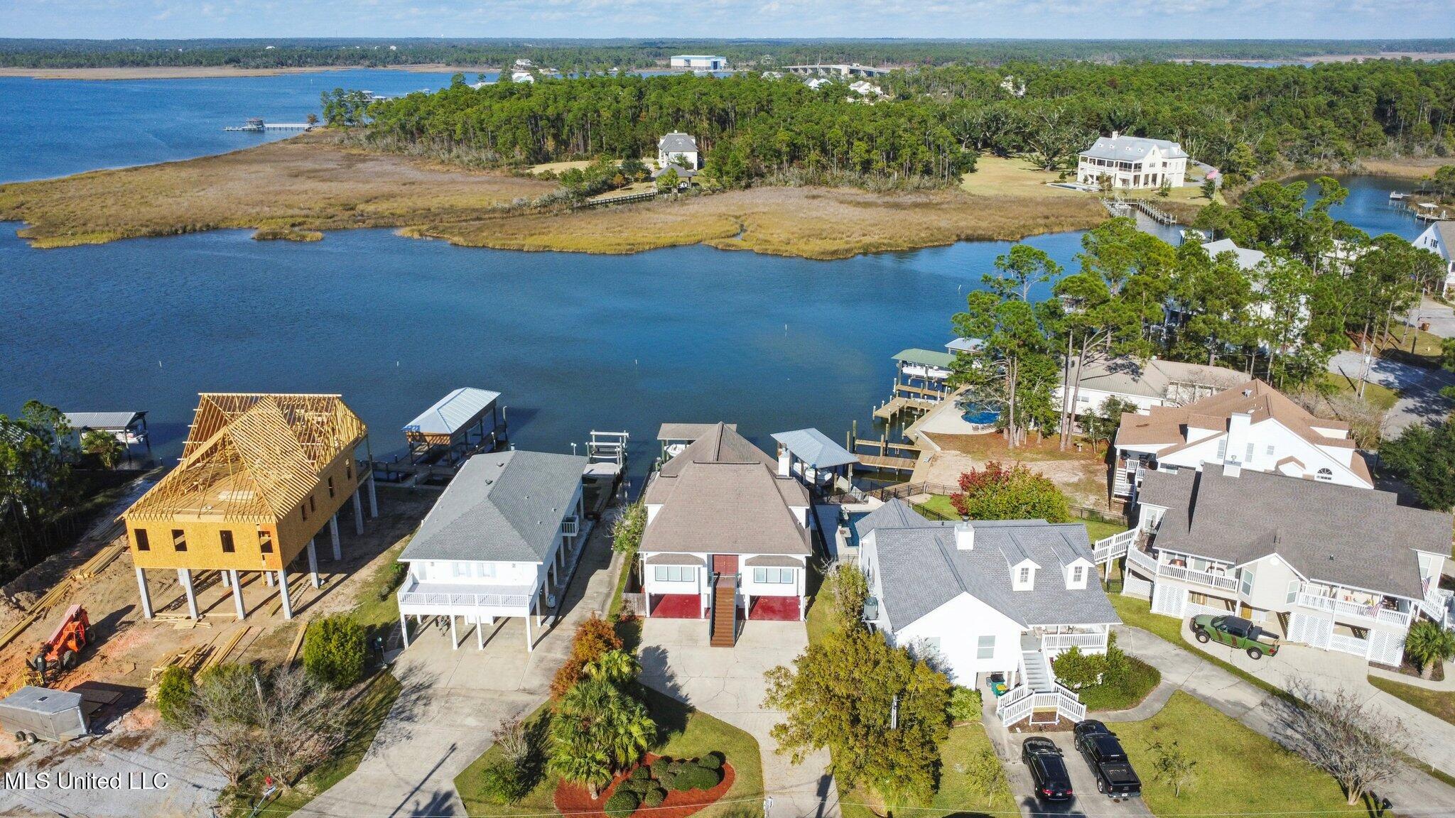 104 Poplar Point