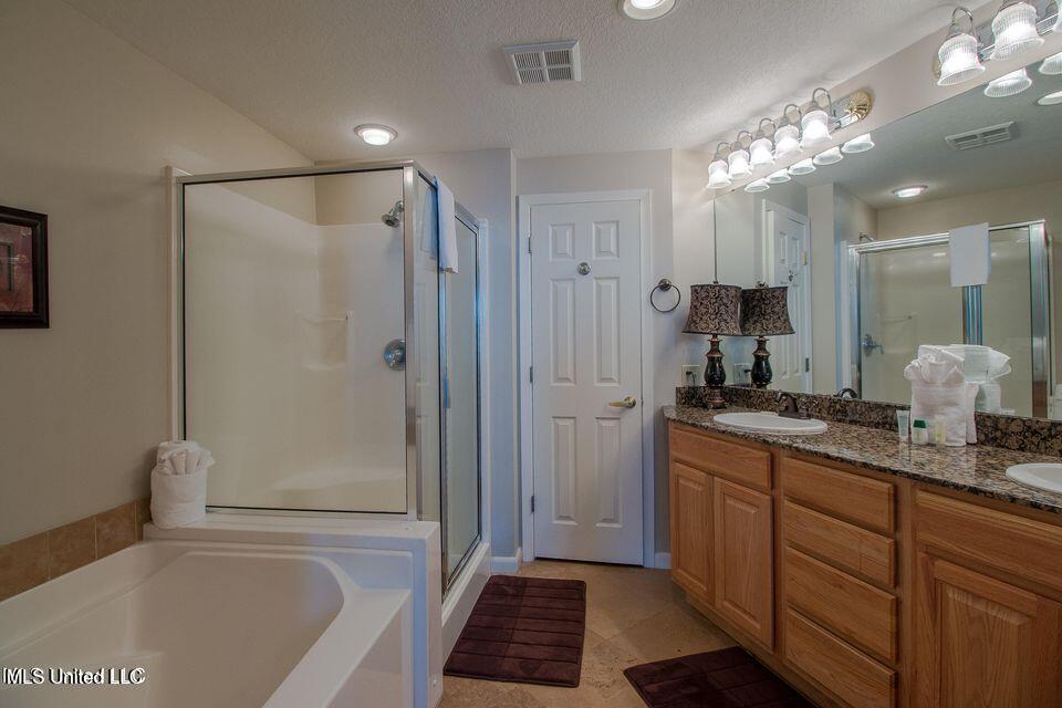 2230 Beach Drive #808, Gulfport, Mississippi image 18