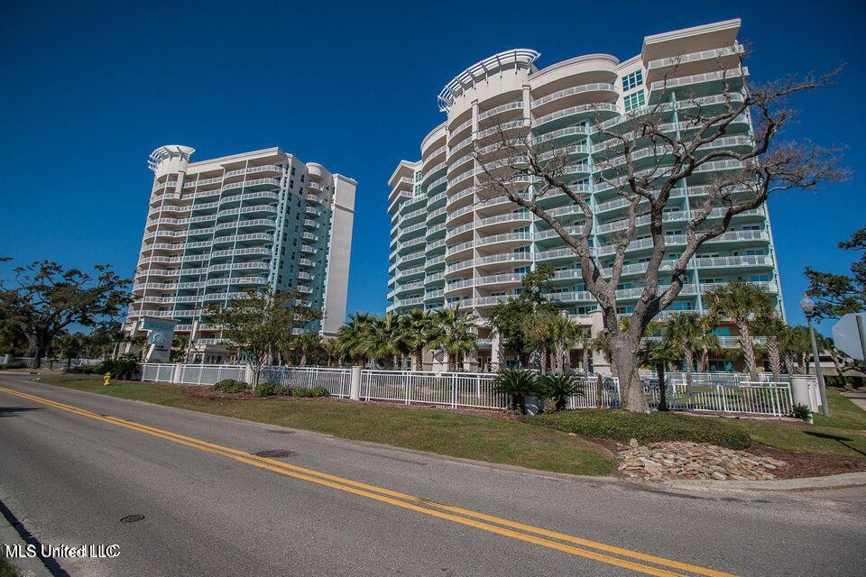 2230 Beach Drive #808, Gulfport, Mississippi image 2