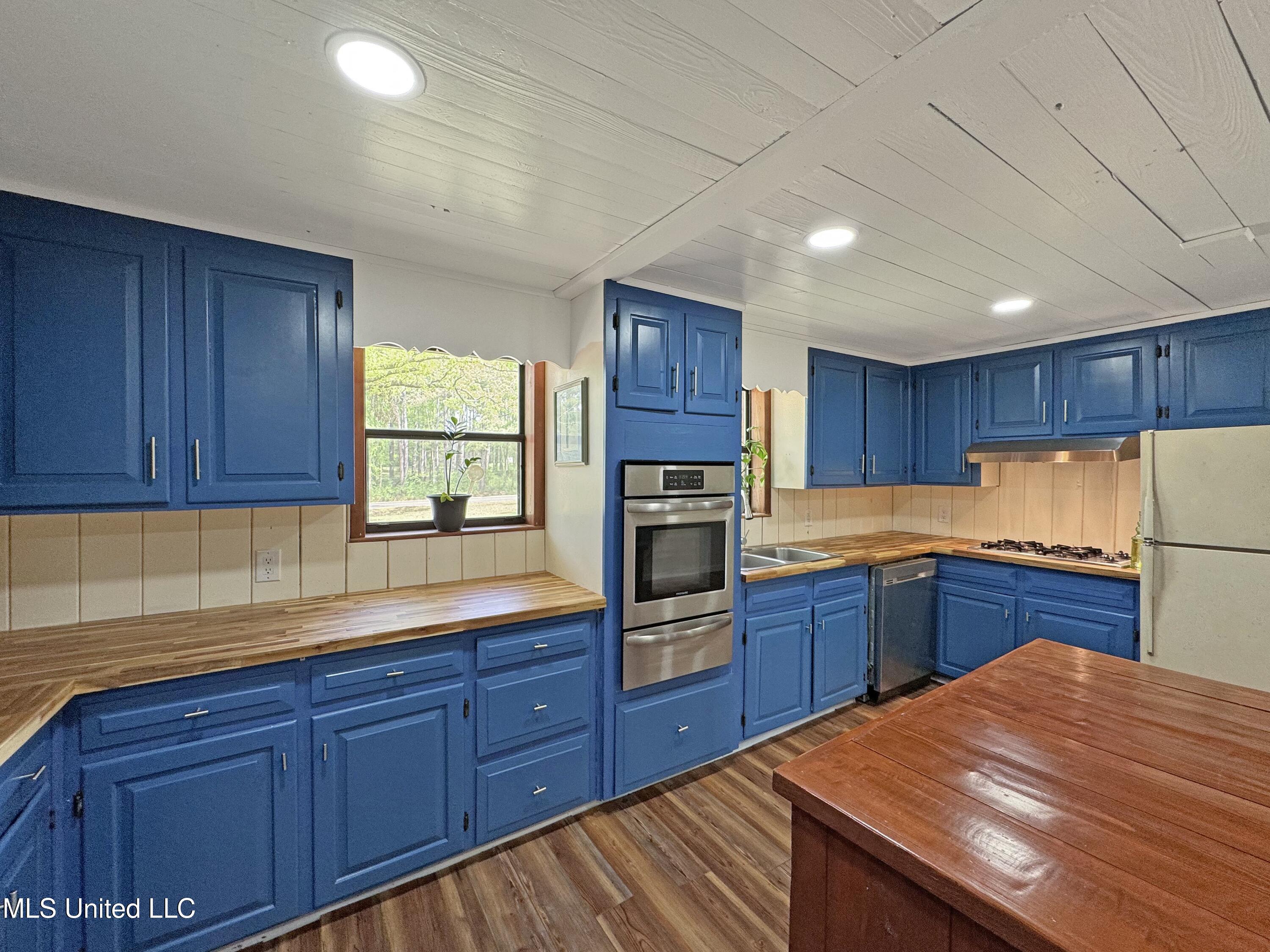 425 Golf Course Road, Mendenhall, Mississippi image 7