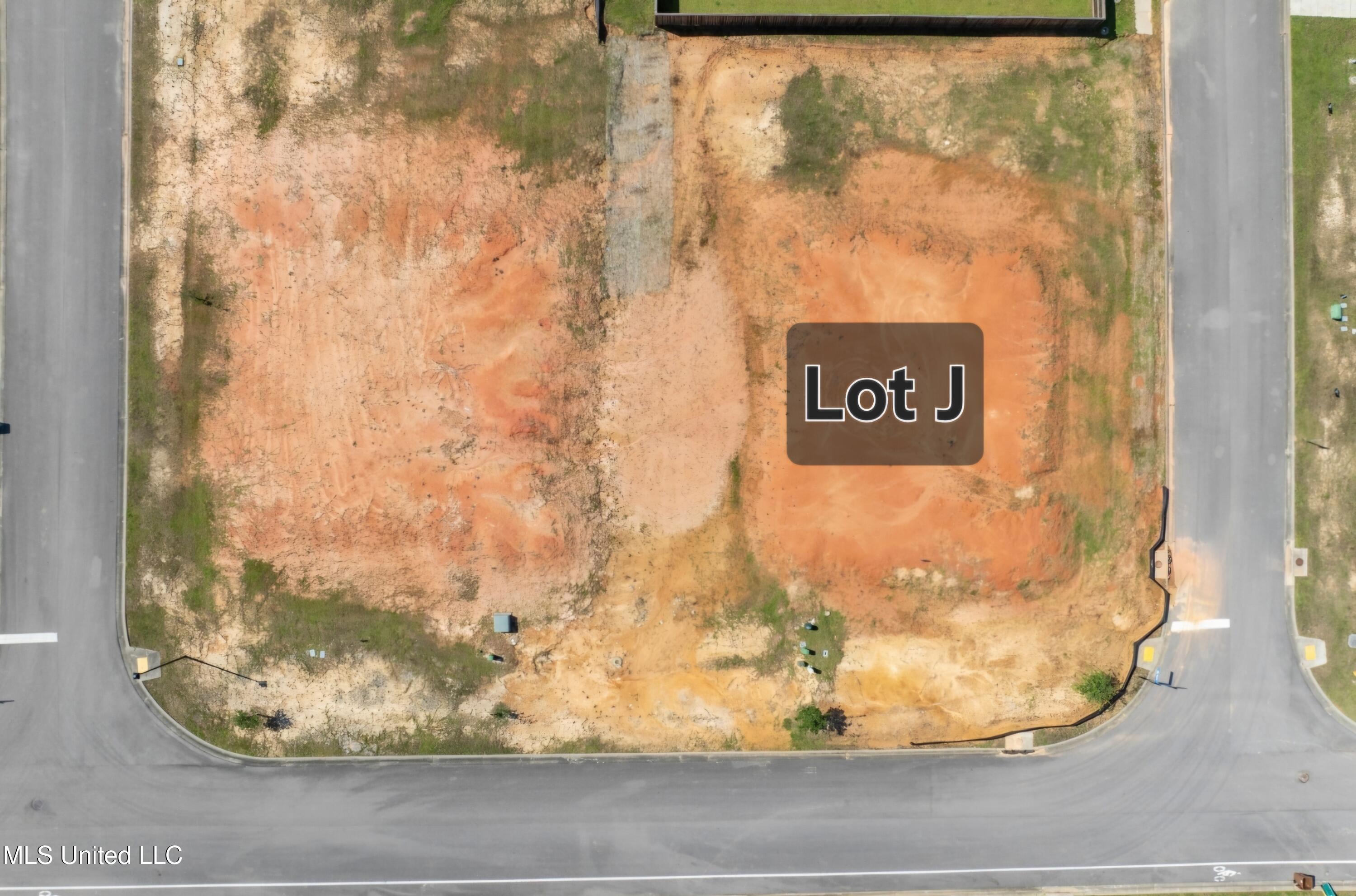 Belle La Vie Parkway, Biloxi, Mississippi image 5