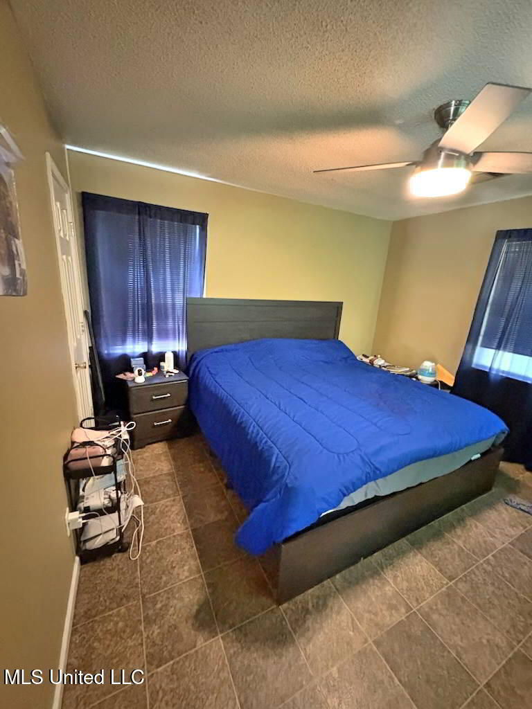 542 Sanders Avenue, Holly Springs, Mississippi image 6