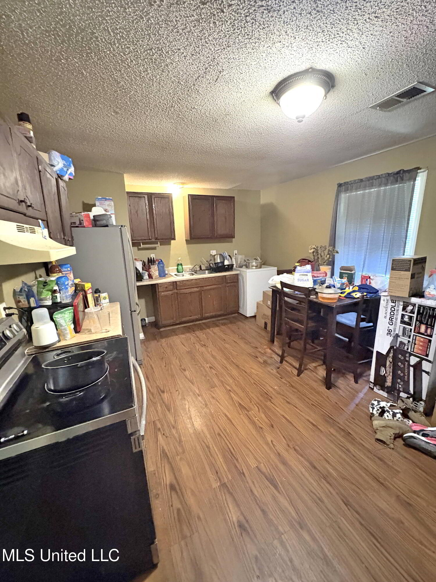 542 Sanders Avenue, Holly Springs, Mississippi image 5