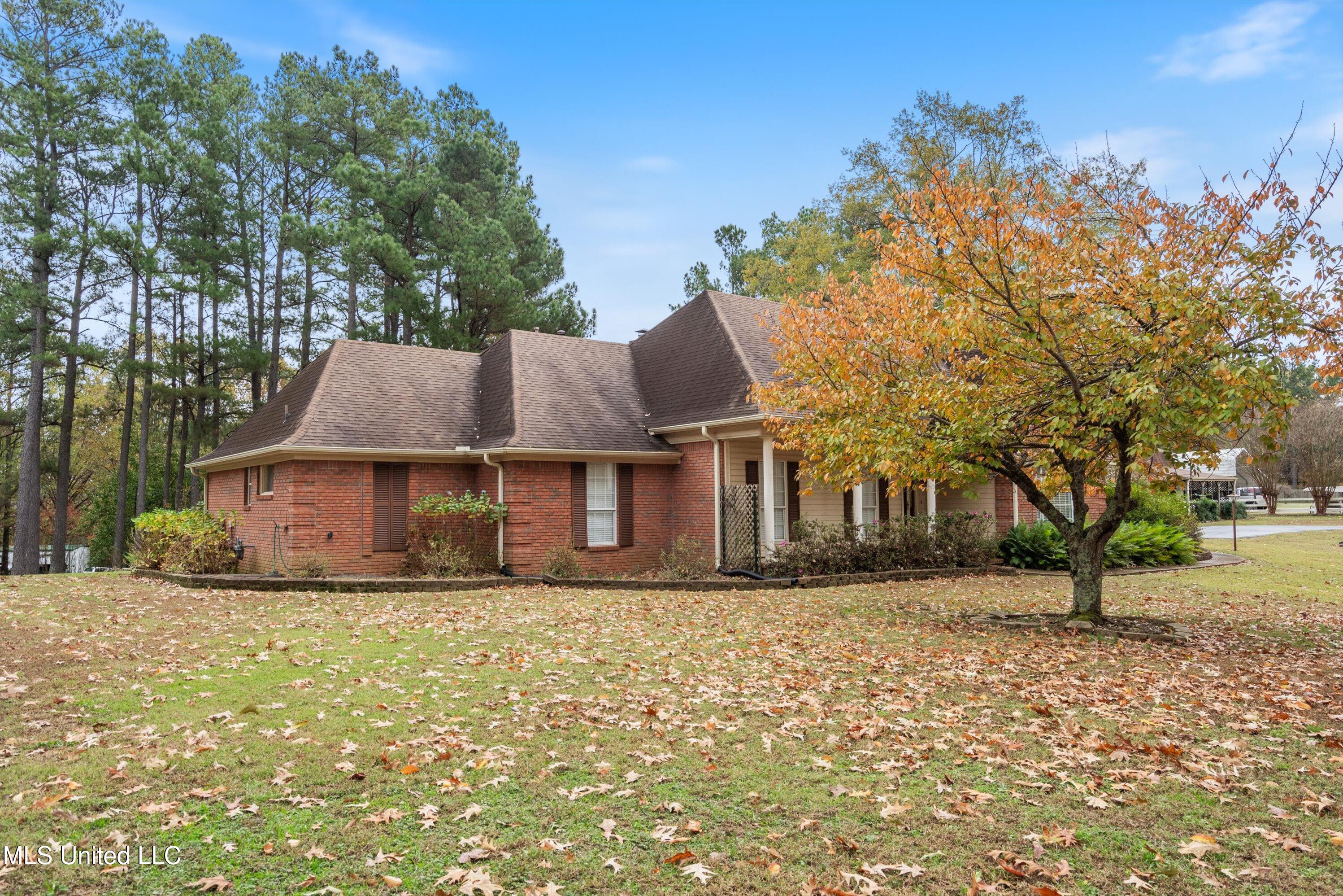 5180 S Forest Hill Road, Olive Branch, Mississippi image 34