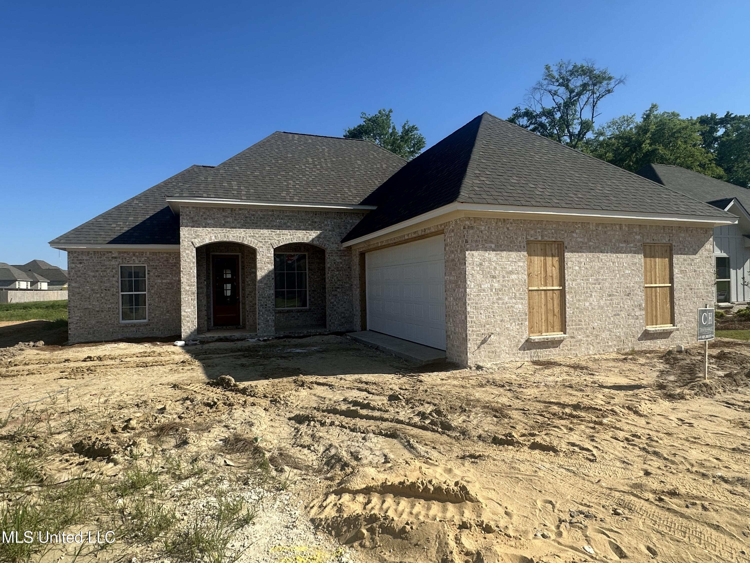 406 Butternut Drive, Canton, Mississippi image 1