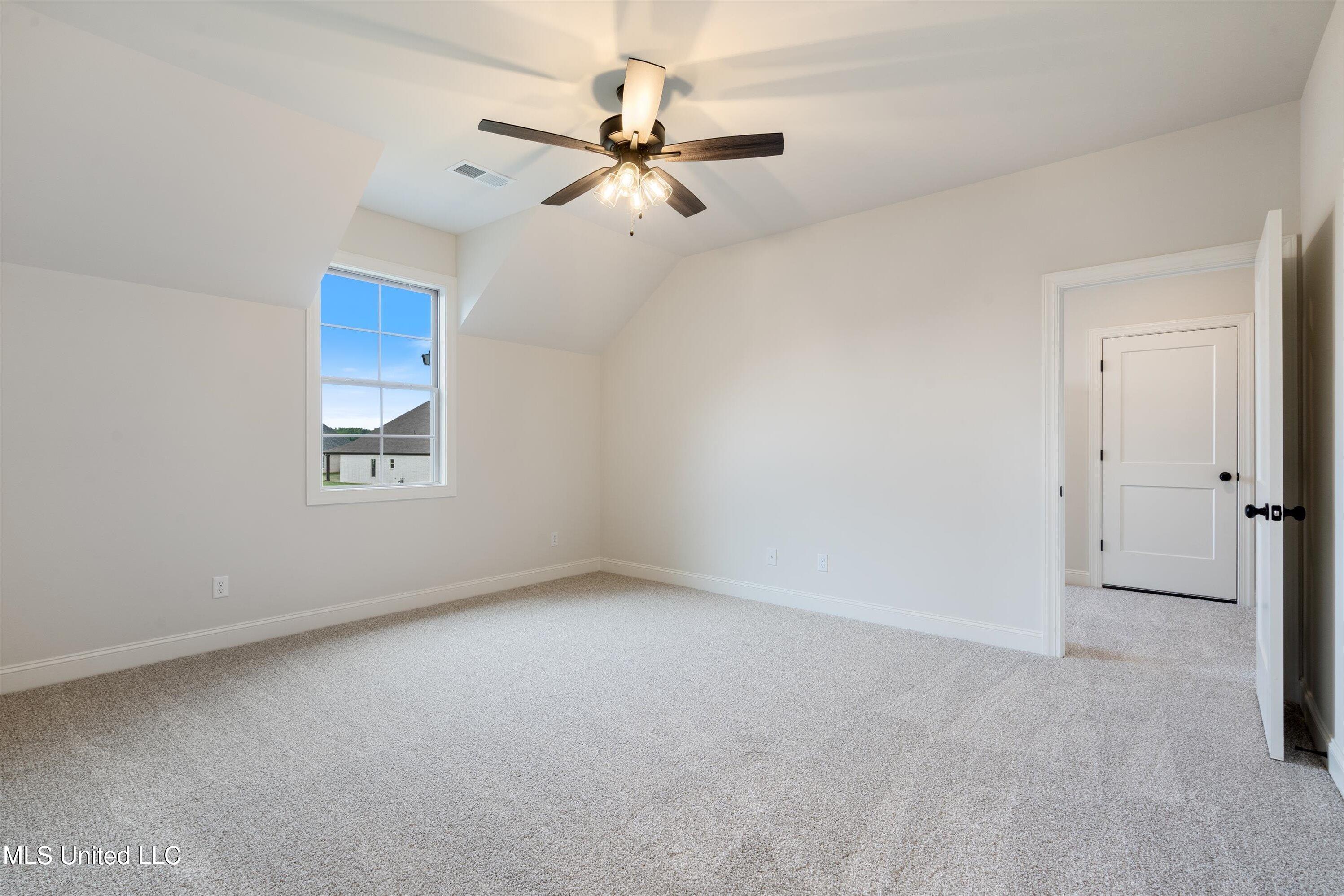 4364 Brooke Drive, Nesbit, Mississippi image 30