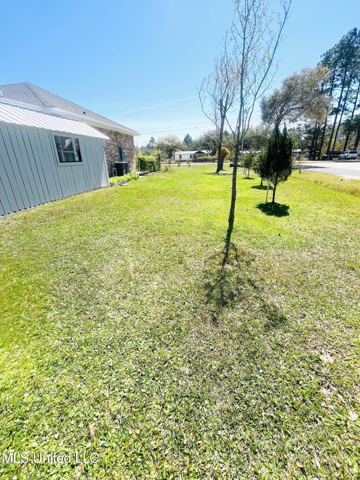7216 W Larkin Place, Biloxi, Mississippi image 20