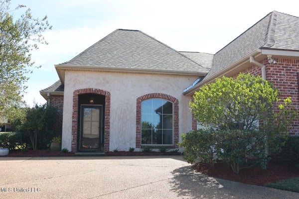 406 PROVIDENCE DR, BRANDON, MS 39042 - Image b6d96b79b7c5abce87343cefc004e73a/139414385