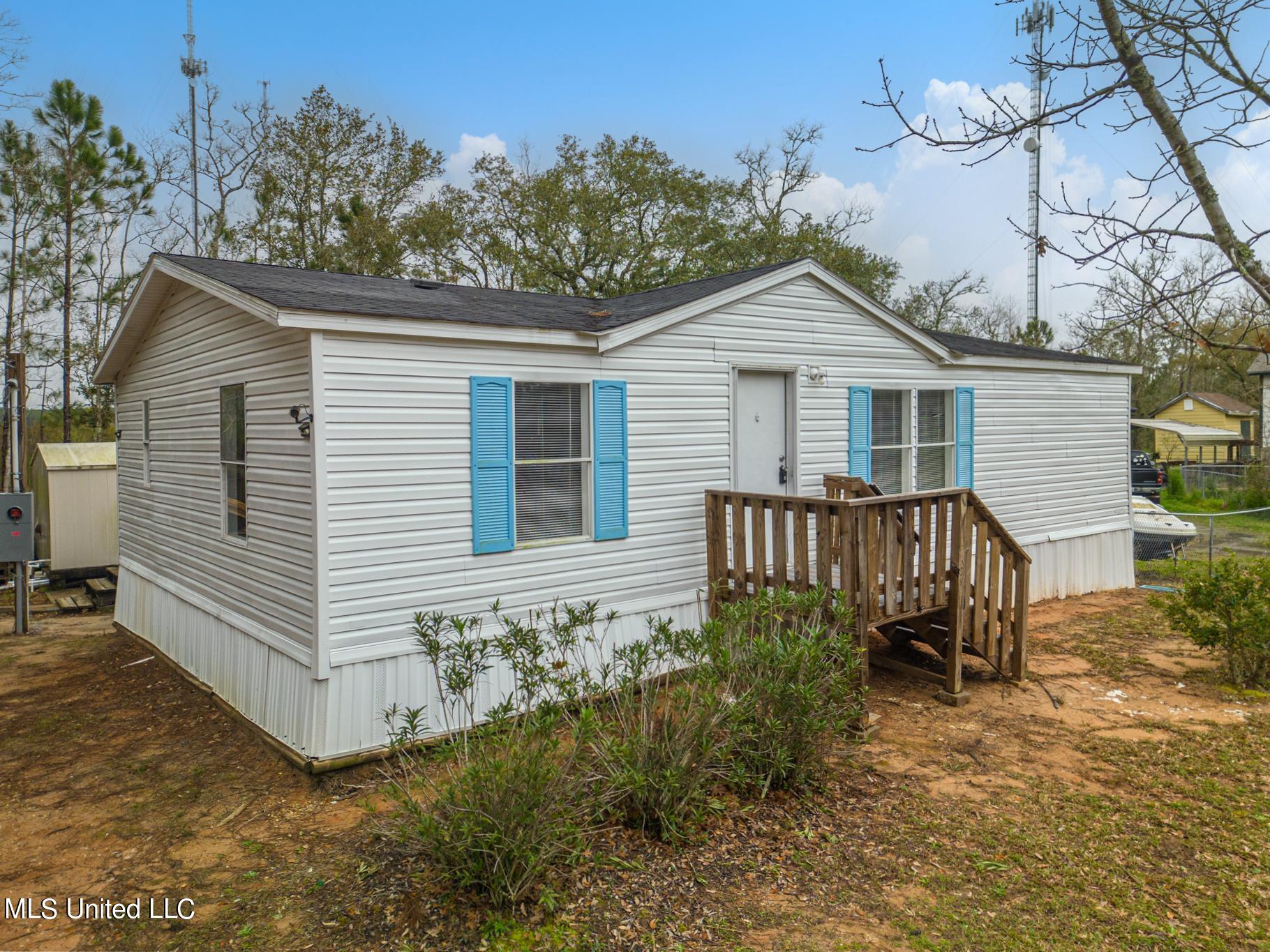 5065 Tombigbee Street, Bay Saint Louis, Mississippi image 2