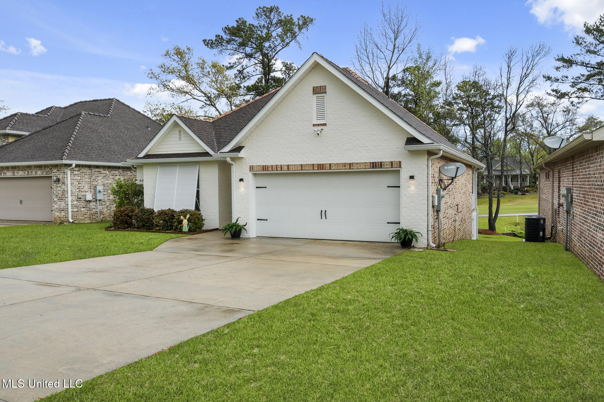 87108 Highpoint Drive, Diamondhead, Mississippi image 2
