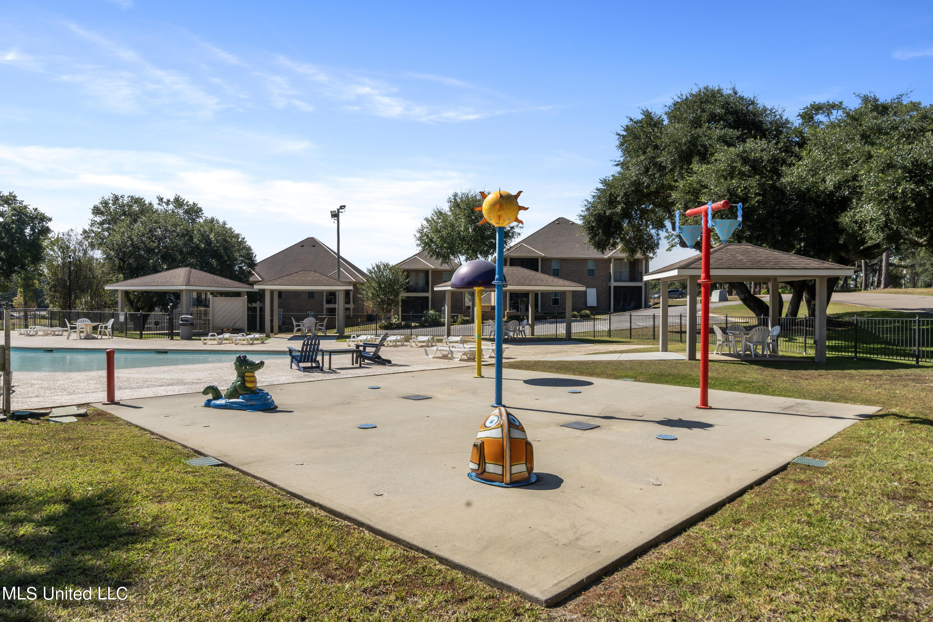 87108 Highpoint Drive, Diamondhead, Mississippi image 30