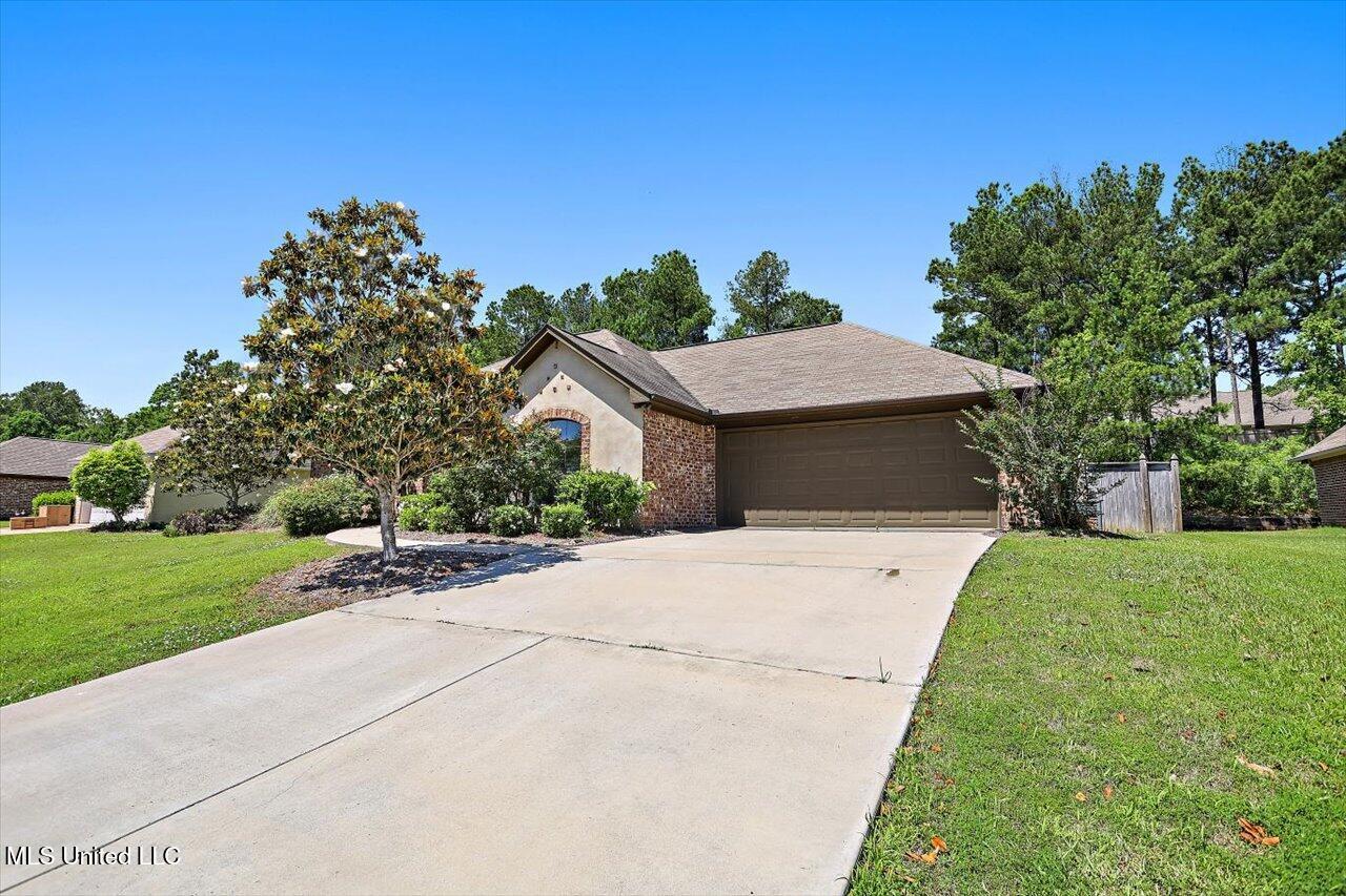 150 Britton Circle, Flowood, Mississippi image 3