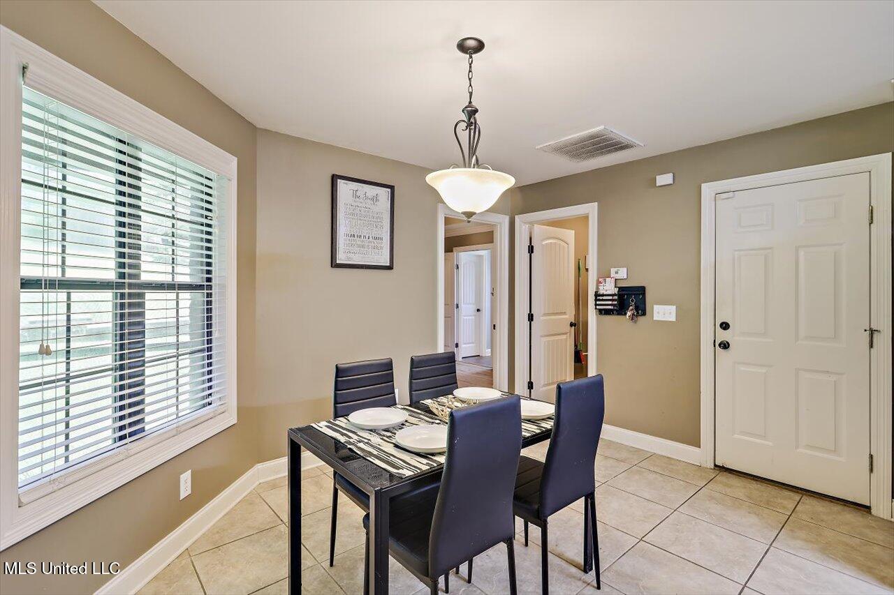 150 Britton Circle, Flowood, Mississippi image 14
