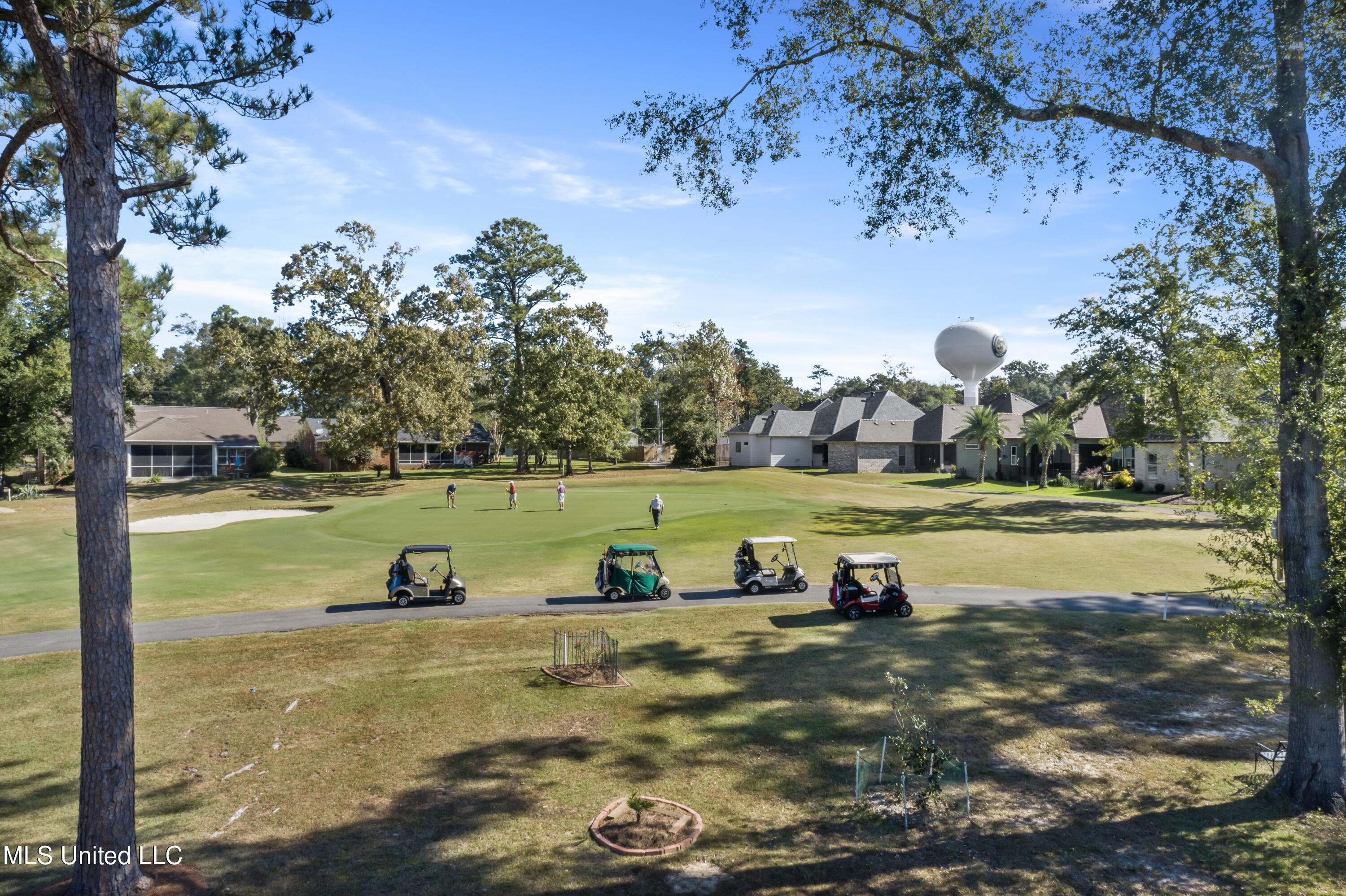 87104 Highpoint Drive, Diamondhead, Mississippi image 7