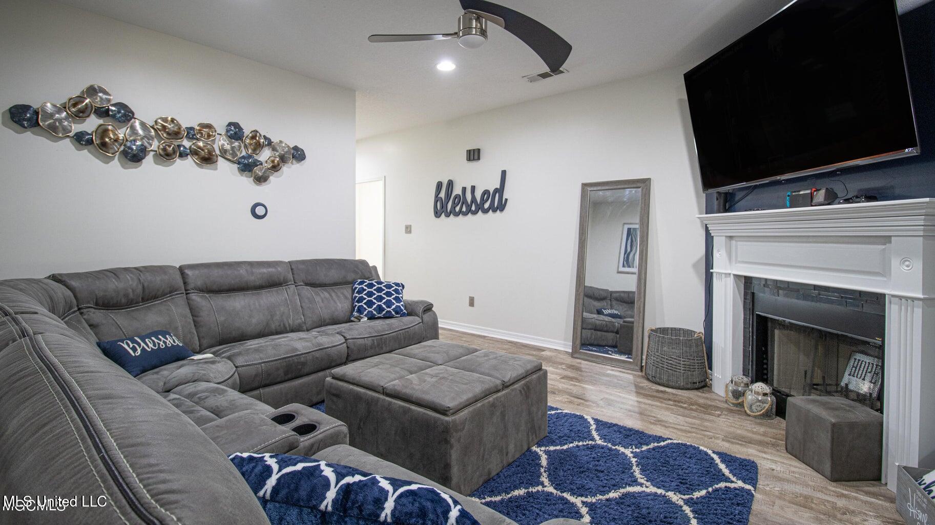 14944 Loveless Drive, Gulfport, Mississippi image 4